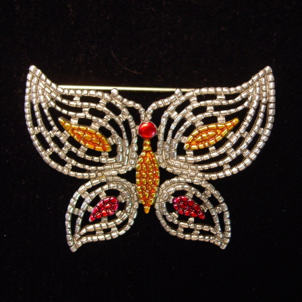 🆕 ‘Gold & Pink Butterfly' Pin Brooch